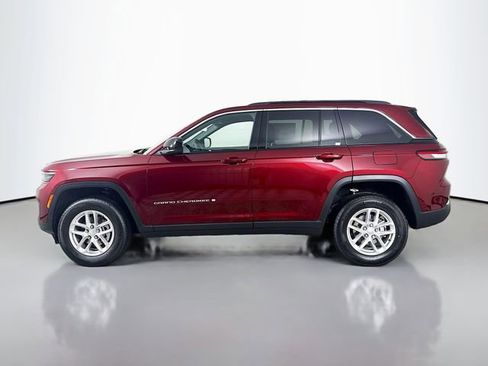 New 2025 Jeep Grand Cherokee Laredo X w/ Luxury Tech Group I AWD/4WD image 4