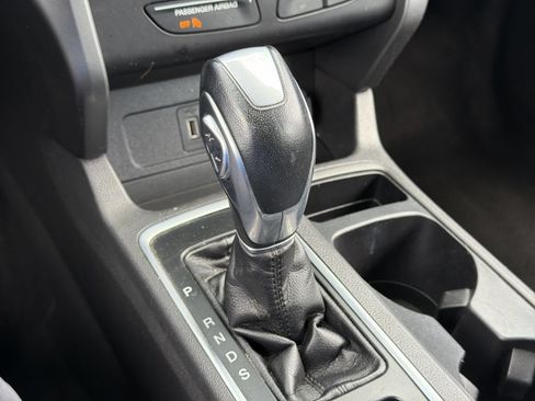Used 2019 Ford Escape SEL FWD image 32