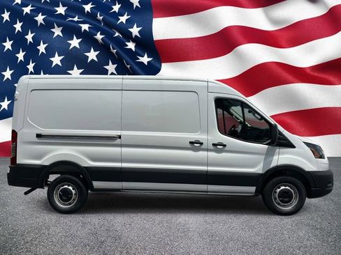 New 2026 Ford Transit 250 148 Medium Roof RWD image 6