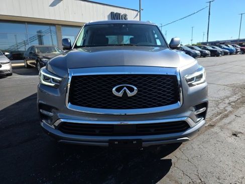 Used 2018 INFINITI QX80 4WD w/ Driver Assistance Package image 13