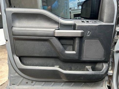 Used 2020 Ford F150 XLT w/ Equipment Group 302A Luxury AWD/4WD image 9