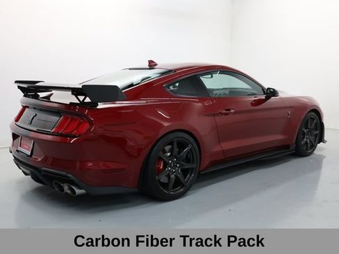 Used 2020 Ford Mustang Shelby GT500 w/ Carbon Fiber Track Pack RWD image 5