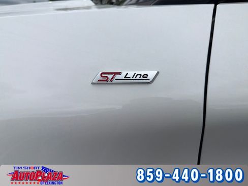 Used 2023 Ford Explorer ST-Line w/ Class IV Trailer Tow Package AWD/4WD image 34