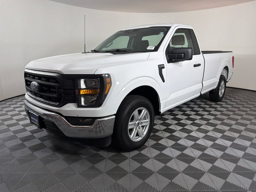 Used 2023 Ford F150 XL w/ Trailer Tow Package RWD image 7