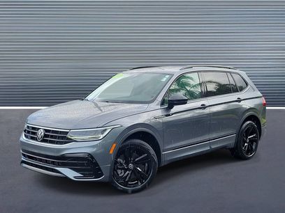 Used 2023 Volkswagen Tiguan SE R-Line