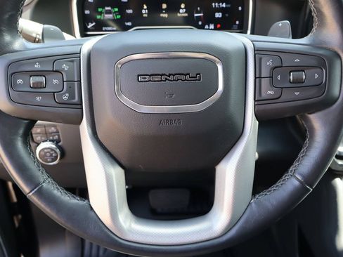 Used 2023 GMC Sierra 1500 Denali w/ Denali Reserve Package AWD/4WD image 12