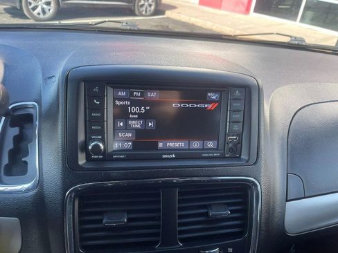 Used 2019 Dodge Grand Caravan GT image 27