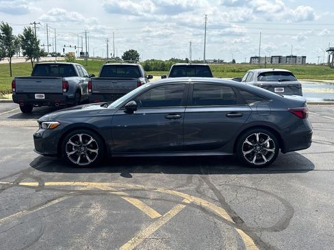 Certified 2025 Honda Civic Sport Touring image 8