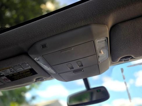 Used 2011 Toyota Sequoia Limited AWD/4WD image 62