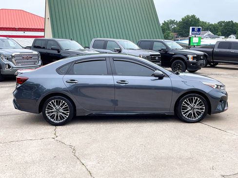 Used 2023 Kia Forte GT-Line w/ GT-Line Premium Package FWD image 4