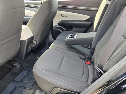 Certified 2023 Hyundai Tucson SE image 11