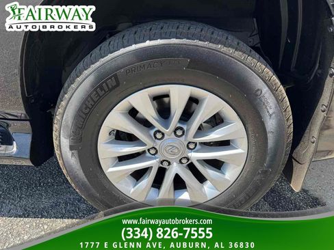 Used 2019 Lexus GX 460 Premium image 35