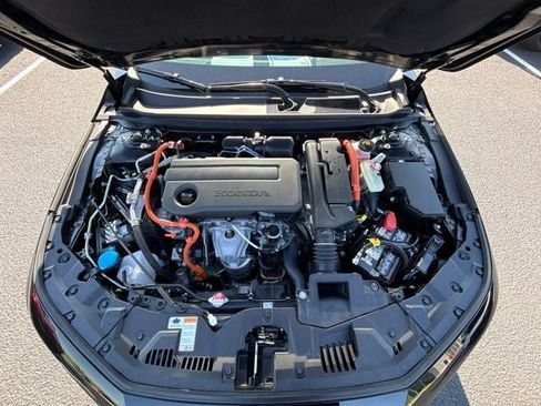 Used 2025 Honda Accord EX-L image 3