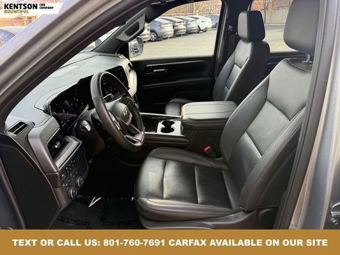Used 2025 Chevrolet Suburban Z71 image 29