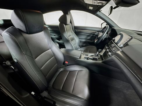 Used 2018 Honda Accord Sport image 23