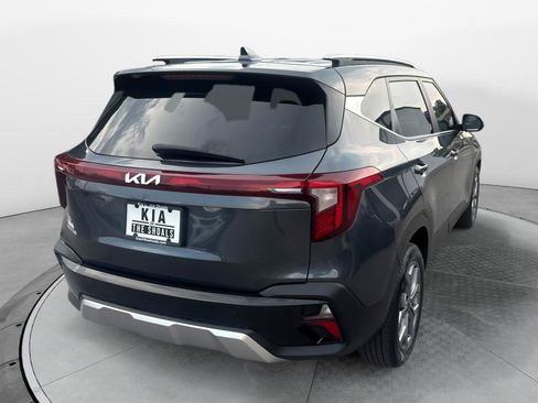 Used 2024 Kia Seltos S FWD image 7