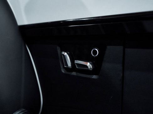 Used 2017 Mercedes-Benz Sprinter 3500 image 72