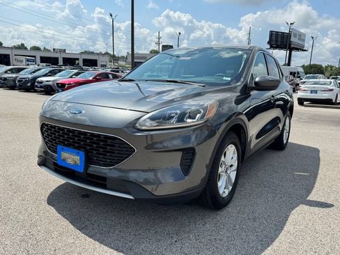 Used 2020 Ford Escape SE FWD image 8