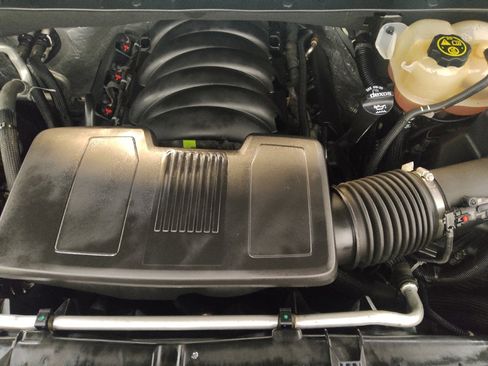 Used 2021 Chevrolet Silverado 1500 LTZ image 30