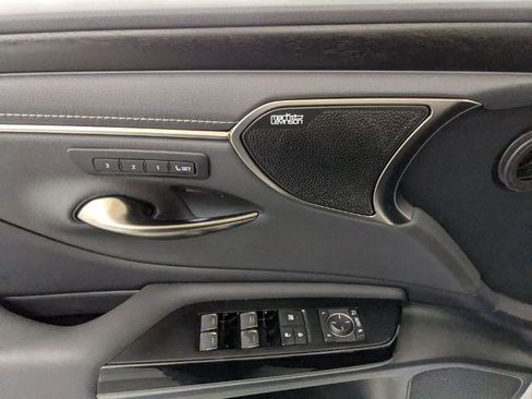 Used 2024 Lexus ES 350 Luxury w/ Accessory Package (Z1) image 14