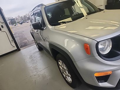 Used 2019 Jeep Renegade Sport w/ Sport Appearance Group