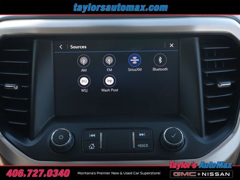 Used 2023 GMC Acadia Denali w/ Denali Ultimate Package AWD/4WD image 13