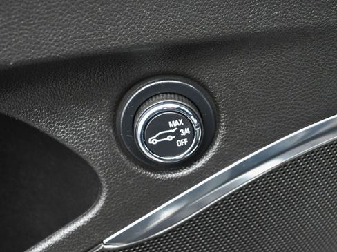 Used 2023 Buick Enclave Essence w/ Experience Buick Package image 12