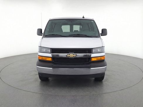 Used 2025 Chevrolet Express 3500 LT w/ LT Preferred Equipment Group image 2