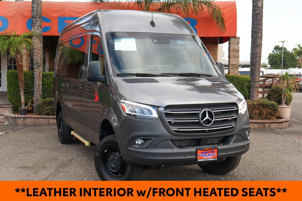 Used 2021 Mercedes-Benz Sprinter 2500 image 2