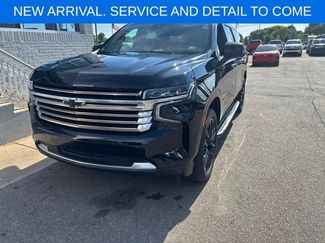Certified 2023 Chevrolet Suburban High Country w/ Advanced Technology Package AWD/4WD video 1