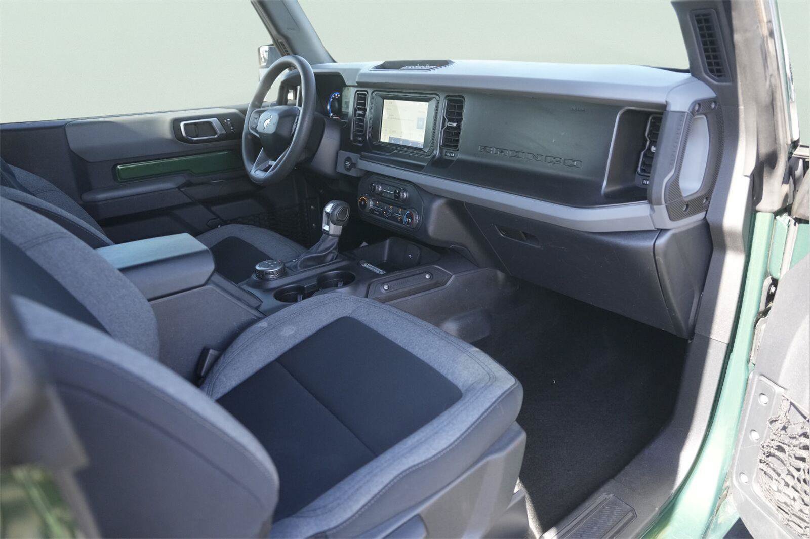Used 2022 Ford Bronco 2-Door AWD/4WD image 13