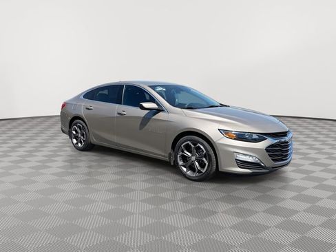 Certified 2022 Chevrolet Malibu LT FWD image 13