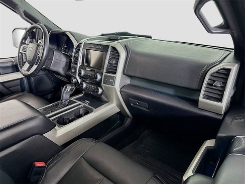 Used 2018 Ford F150 Lariat w/ Equipment Group 501A Mid image 22