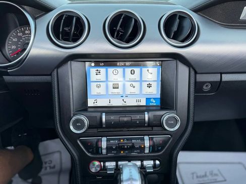 Used 2018 Ford Mustang Premium image 37