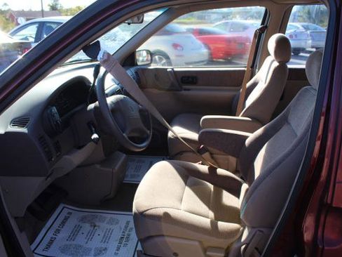 Used 1995 Mercury Villager GS image 10