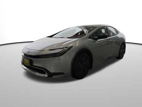 New 2026 Toyota Prius SE image 8