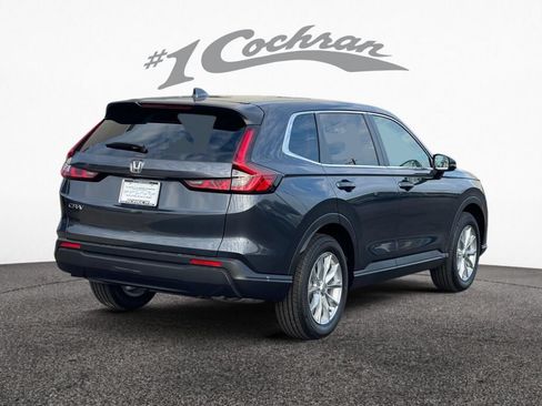 Used 2025 Honda CR-V EX image 5