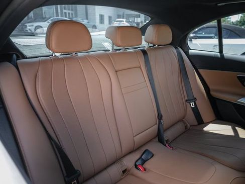 Certified 2024 Mercedes-Benz E 350 4MATIC Sedan image 33