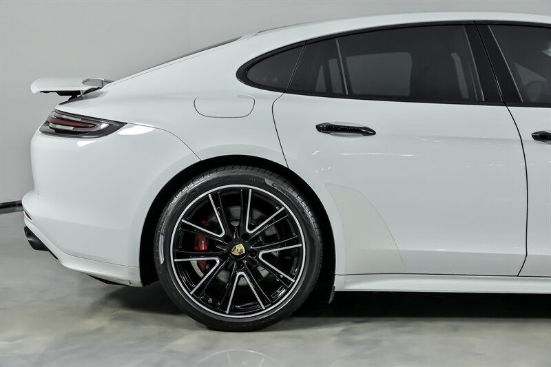 Used 2020 Porsche Panamera GTS AWD/4WD image 12