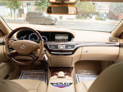 Used 2012 Mercedes-Benz S 550 4MATIC w/ Sport Pkg image 14