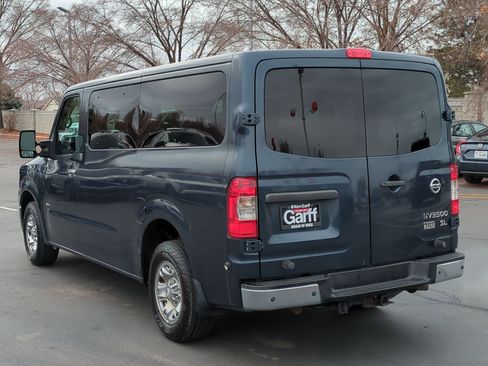 Used 2016 Nissan NV 3500 SL image 8