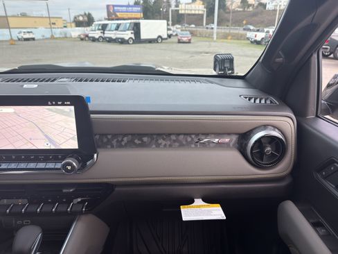 New 2026 Chevrolet Colorado ZR2 w/ ZR2 Bison Edition image 24