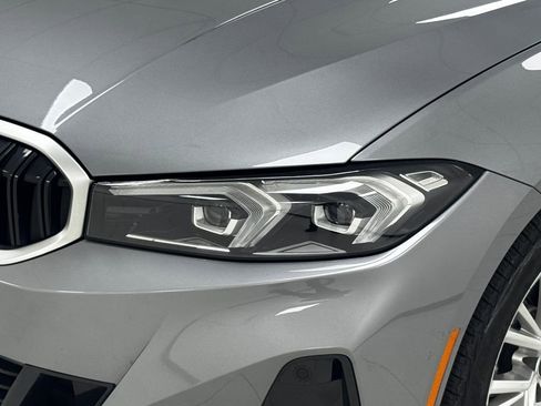 Used 2023 BMW 330i Sedan w/ Driving Assistance Package image 37