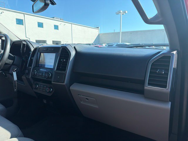 Used 2020 Ford F150 XLT w/ Equipment Group 302A Luxury AWD/4WD image 23