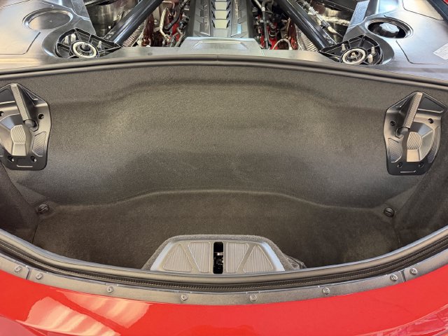 Used 2025 Chevrolet Corvette Stingray Preferred Cpe w/ Battery Protection Package RWD image 12