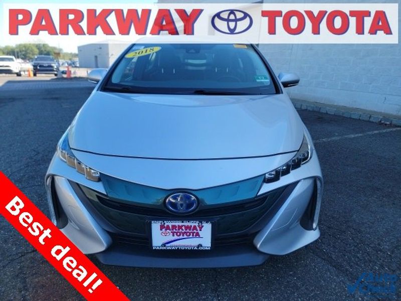 Used 2018 Toyota Prius Prime Premium image 1