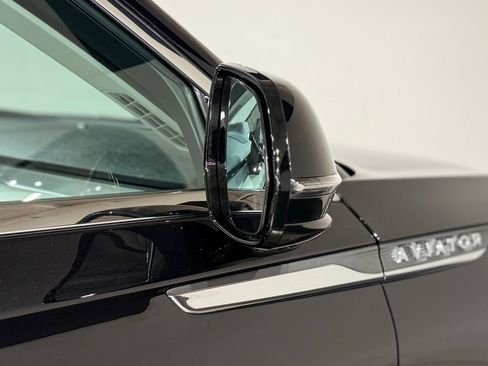 New 2026 Lincoln Aviator Reserve image 12