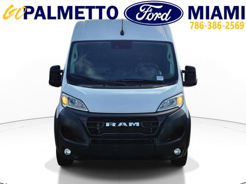 Used 2025 RAM ProMaster 2500 w/ Convenience Group FWD image 2