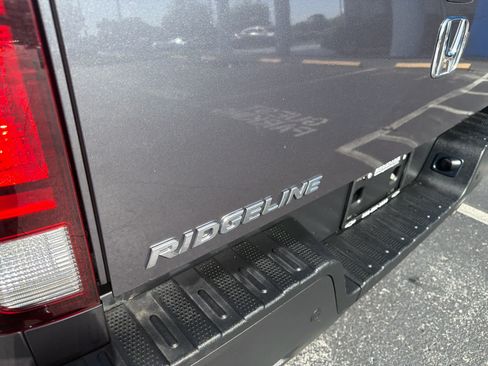 Used 2023 Honda Ridgeline RTL-E image 11