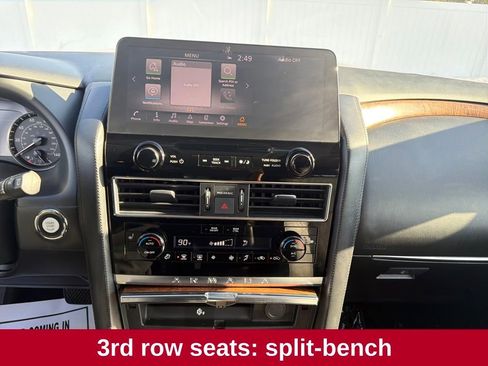 Used 2024 Nissan Armada SL image 21